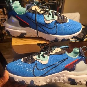 Nike React sz 12 Blue with Box